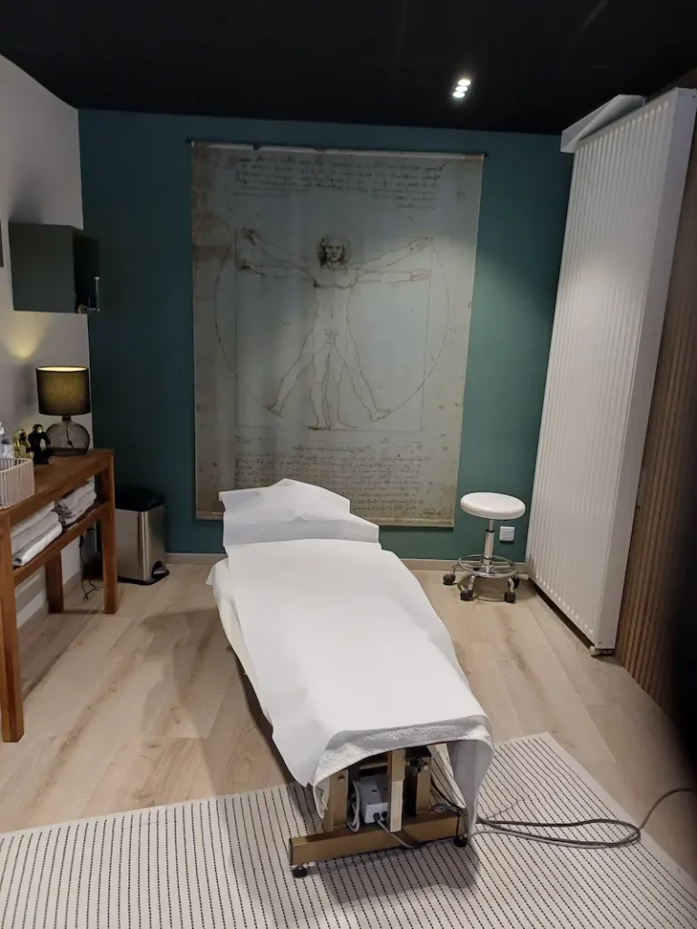 Intérieur du cabinet de Marc Sourice, magnétiseur à Champtoceaux - espace de séance apaisant